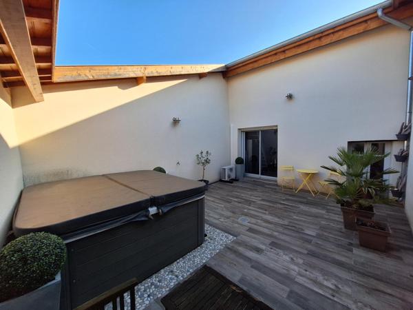 Maison pleine de charme avec studio indépendant