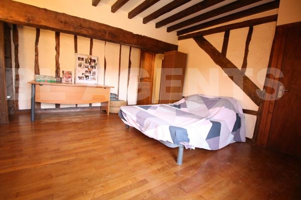 Saint-Denis-Les-Rebais. Belle maison Briarde de 157m2 sur un terrain clos de 2520m2 !