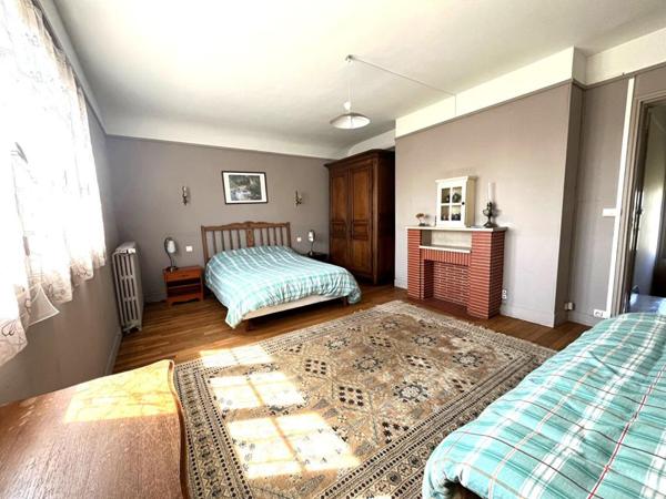 MAISON PLAIN PIED 4 chambres Centre ville de Gournay en Bray