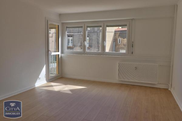 Appartement à louer 3 pièces 67.79m²