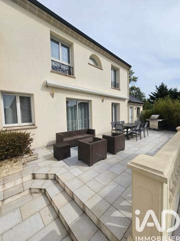 Maison à vendre 8 pièces 211 m² Longpont-sur-Orge