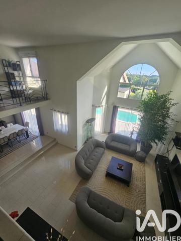 Maison à vendre 8 pièces 211 m² Longpont-sur-Orge