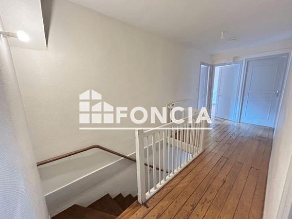 Location Maison 5 pièces 111.7 m² - 4 RUE GRANGE LEVEQUE Laon 02000