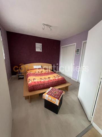 Vente
                Appartement62 m² - 3 Pièces -
                    TARBES (65000)