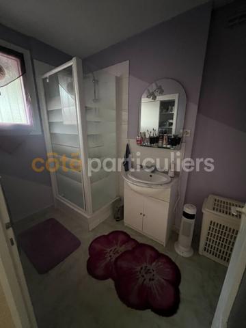 Vente
                Appartement62 m² - 3 Pièces -
                    TARBES (65000)