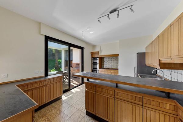 Villa Type Californienne à rénover, Nice Ouest