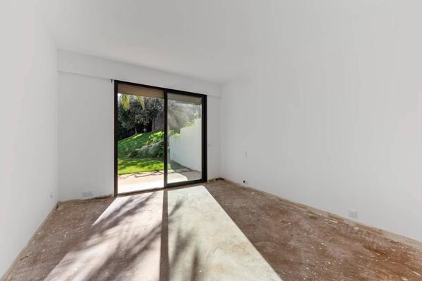 Villa Type Californienne à rénover, Nice Ouest