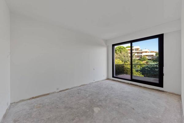 Villa Type Californienne à rénover, Nice Ouest