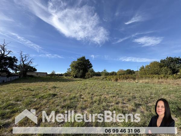 Terrain constructible proche Montendre
