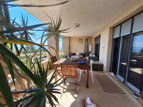 Appartement T4 de120m² belle vue mer parc Berthaud Ajaccio (20000)