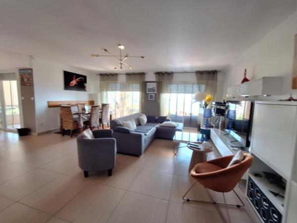 Appartement T4 de120m² belle vue mer parc Berthaud Ajaccio (20000)