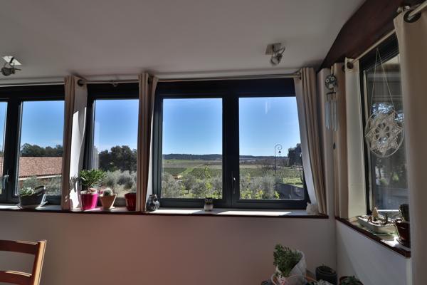 Maison en position dominante