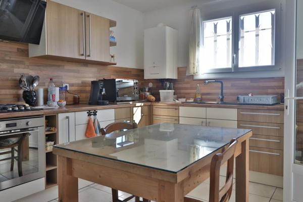 Maison en position dominante