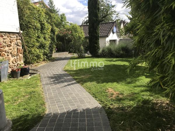 Demeure de 185m2 avec 8 pièces