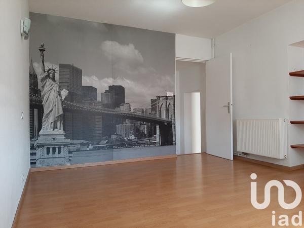 Maison 13 pièces de 230 m² à Lépanges-sur-Vologne (88600)