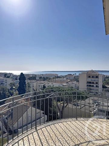 Appartement F3 à vendre  3 pièces - 103 m 2   CANNES  - 06