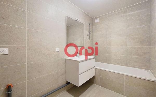 Appartement à louer    4 pièces • 89,30 m2 Saint-Julien-en-Genevois