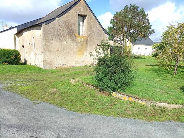 BATISSE A RENOVER A MESANGER