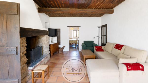 Maison 8 pièce(s) 6 chambre(s) 287 m²