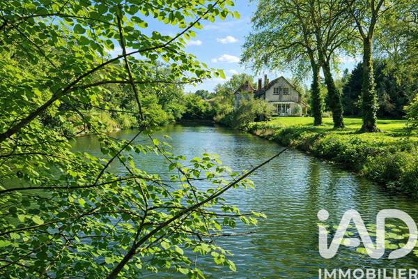 Maison à vendre 8 pièces 311 m² La Queue-en-Brie