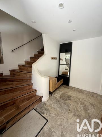 Maison à vendre 6 pièces 137 m² Le Luc