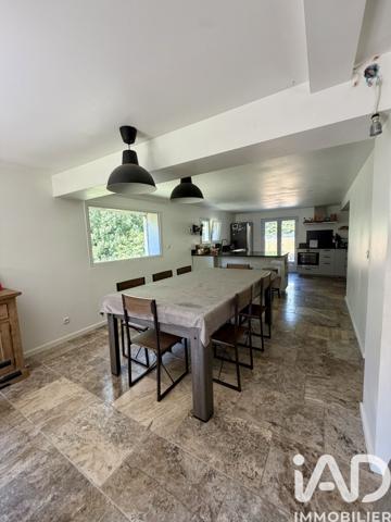 Maison à vendre 6 pièces 137 m² Le Luc