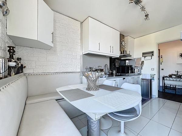 Chatou 4 pièces 3CH – Dernier étage avec balcon