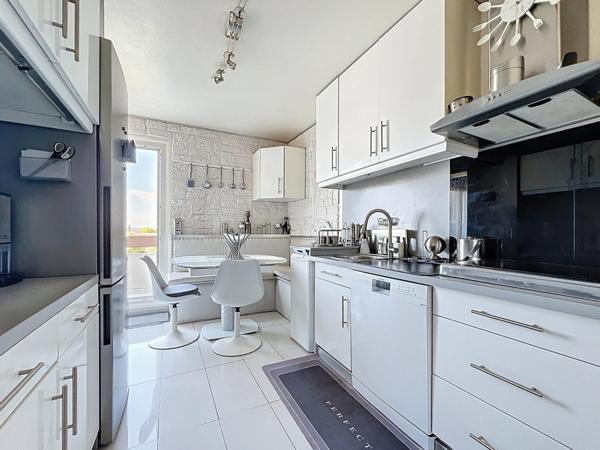 Chatou 4 pièces 3CH – Dernier étage avec balcon