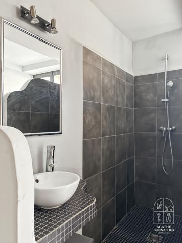 Saint-Rémy-de-Provence (13210) Maison de village en pierre de 91m2, 3 chambres