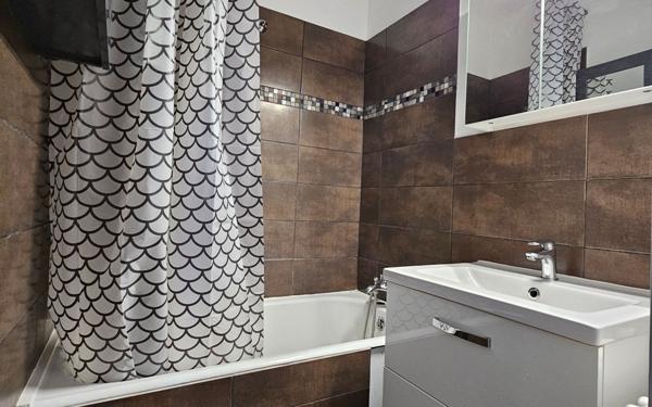 Appartement à louer    3 pièces • 67,83 m2 Amiens