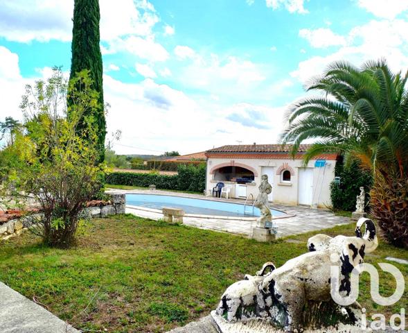 Maison 11 pièces de 300 m² à Estillac (47310)