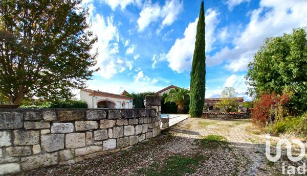 Maison 11 pièces de 300 m² à Estillac (47310)