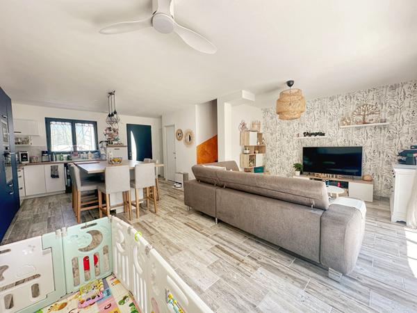Maison récente de Type 4 86 m² Sollies Pont 4 pièces 3 chambres