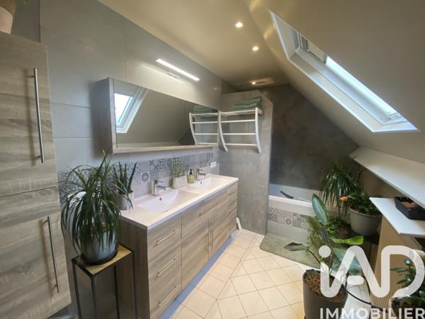 Maison à vendre 5 pièces 98 m² Crépy-en-Valois