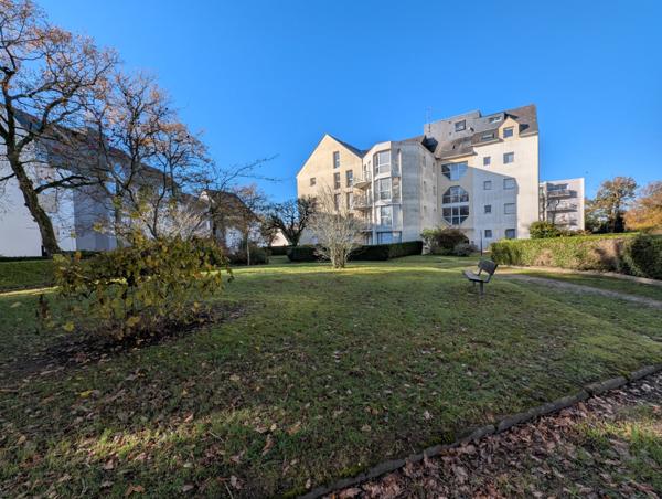 Appartement T3 - 67 m² avec jardin, parking et cave – Quartier prisé "La Madeleine" à Vannes
