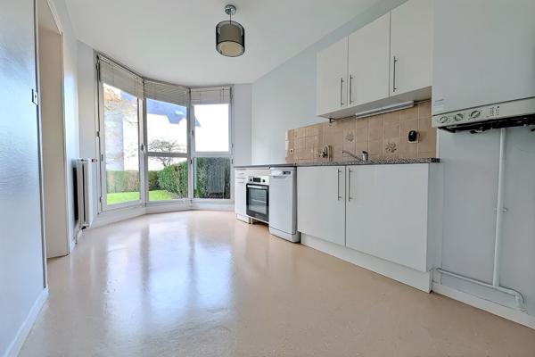 Appartement T3 - 67 m² avec jardin, parking et cave – Quartier prisé "La Madeleine" à Vannes