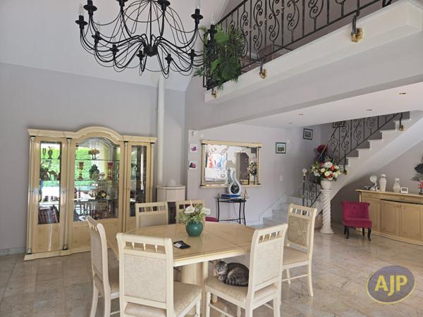 Vente maison Saint Marc Sur Mer : 1 155 000 € - AJP Immobilier Saint-Marc-sur-Mer