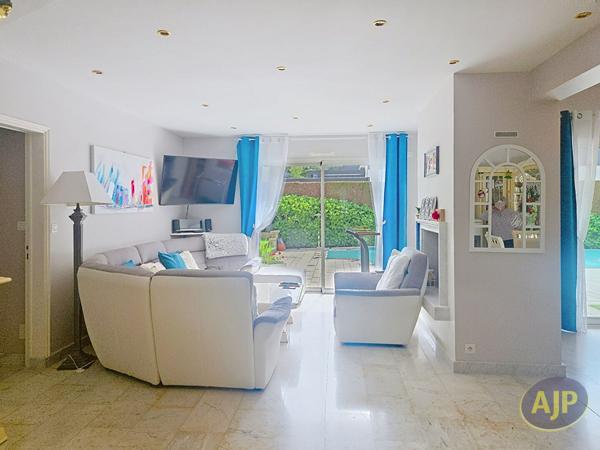 Vente maison Saint Marc Sur Mer : 1 155 000 € - AJP Immobilier Saint-Marc-sur-Mer