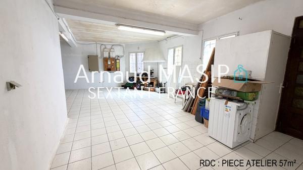 BIEN ATYPIQUE BEAUX VOLUMES 170 M² HAB PLUS RDC 170 m², GGE, TERRASSE INTIMISTE, 54KM DE PERPIGNAN