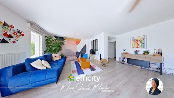 Appartement
         4 pièces
        - 99 m² Exclusivité 355 000 € *