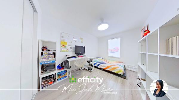 Appartement
         4 pièces
        - 99 m² Exclusivité 355 000 € *