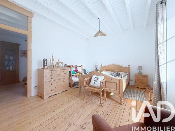 Maison à vendre 10 pièces 247 m² La Haye
