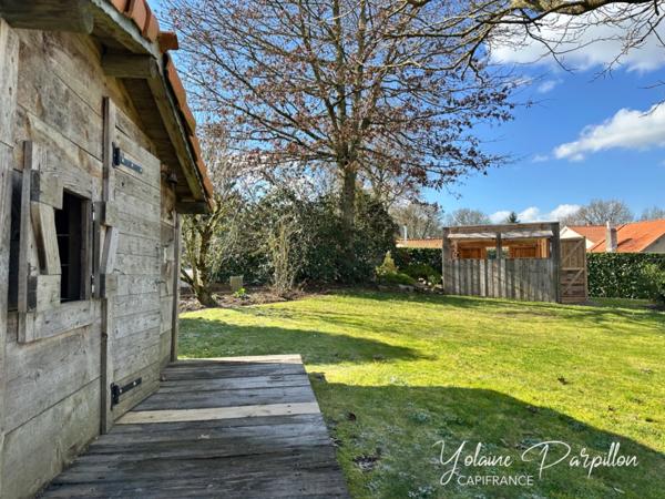 Maison à vendre - 3 chambres + 1 bureau - 847 m² de jardin à MONTAIGU VENDEE (85)