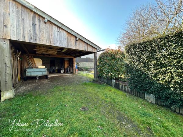 Maison à vendre - 3 chambres + 1 bureau - 847 m² de jardin à MONTAIGU VENDEE (85)