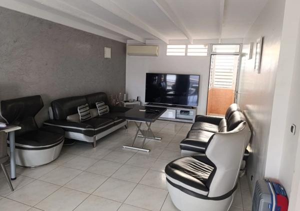 Appartement à vendre 4 pièces POINTE A PITRE (971)