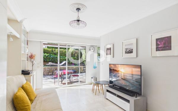 Appartement à vendre    1 pièce • 25,99 m2 Mandelieu-la-Napoule