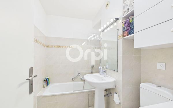 Appartement à vendre    1 pièce • 25,99 m2 Mandelieu-la-Napoule