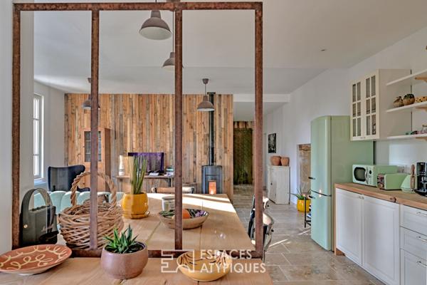 Appartement rénové et confidentiel au coeur d’un village proche d’Uzès