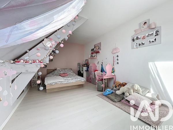 Maison à vendre 7 pièces 182 m² Saint-Étienne-du-Rouvray