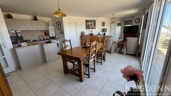 À VENDRE - PLOUHARNEL Centre ville - appartement avec 3 chambres
